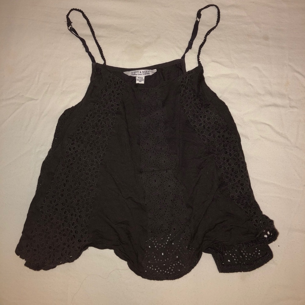 AEO patterned tank